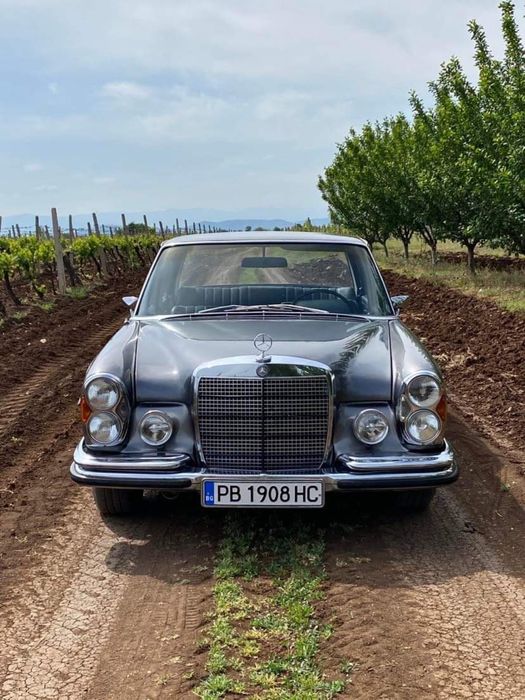 Ретро автомобил Мерцедес Mercedes - Бенц под наем