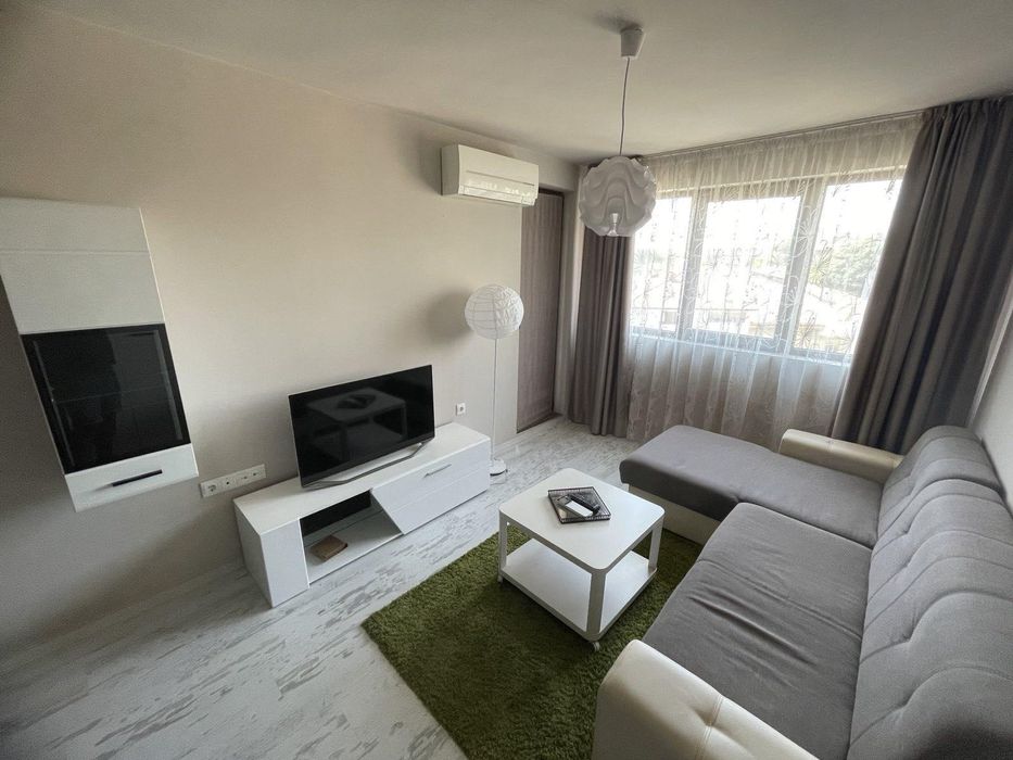 Дава се под наем Двустаен апартамент в Варна, ХЕИ - 80 кв.м за 700 € - Снимка #2