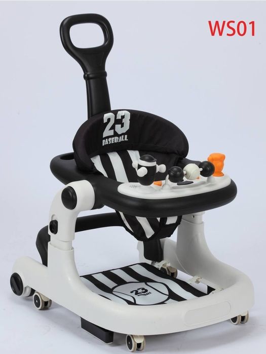 Прочный детский ходунок