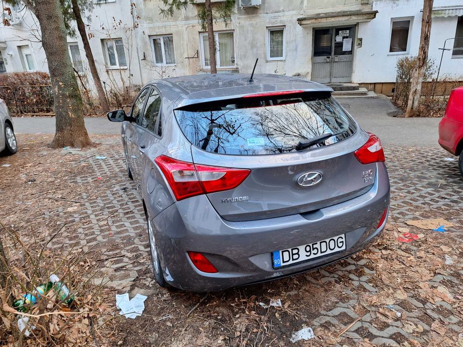 Hiundai i30 hatchback 1.6 diesel distributie pe lant ,blue eficienci
