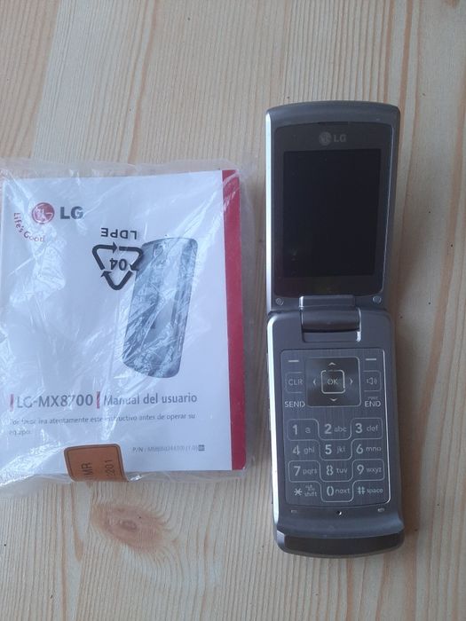 Телефон   CDMA сотовый кнопочный