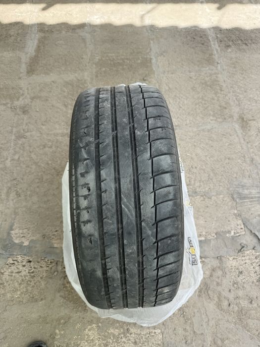 Покрышка мерседес