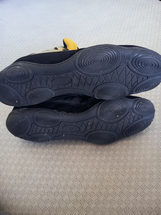 Продам asics JB Elite