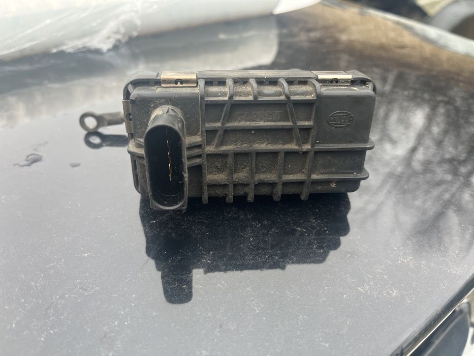 Управление за турбо bmw e90 330d бмв е90