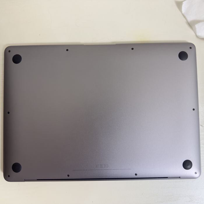 MacBook Air 2020 i5 / 8GB / 512GB SSD
