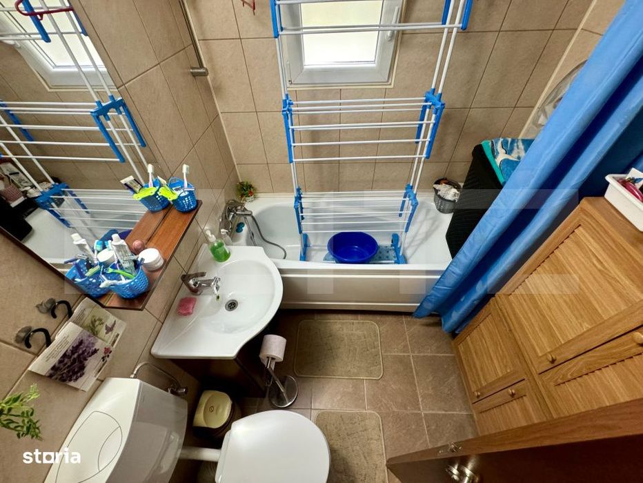 Apartament cu 2 camere, decomandat