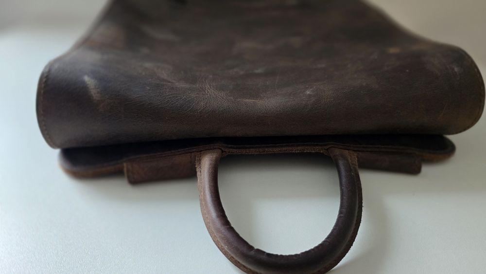 Servieta /Backpack piele