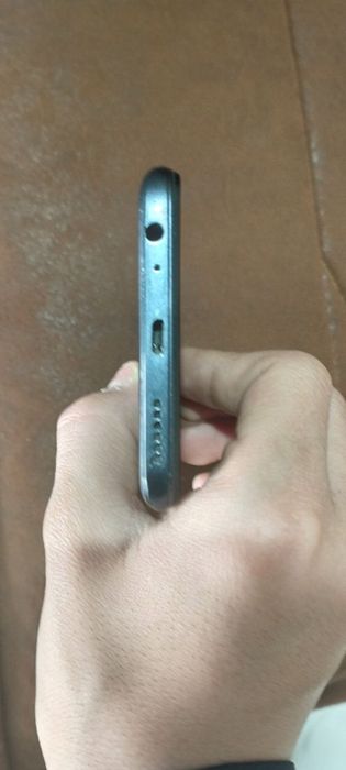 Infinix Hot 12i sotiladi