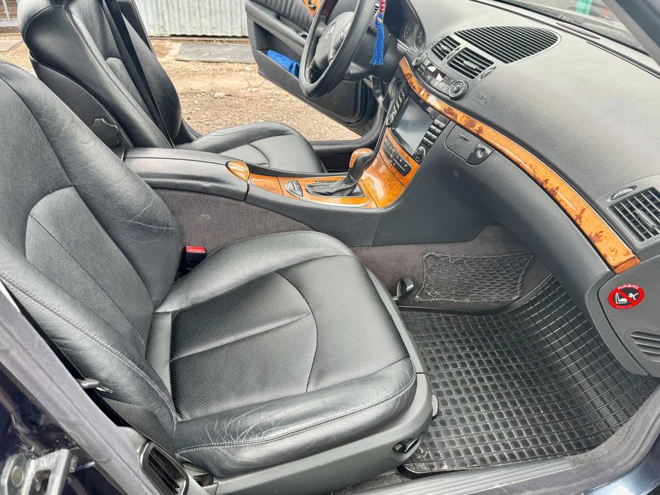 мерс 2002 г 3 2    продам