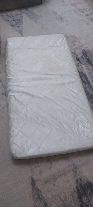 Кроватка детская