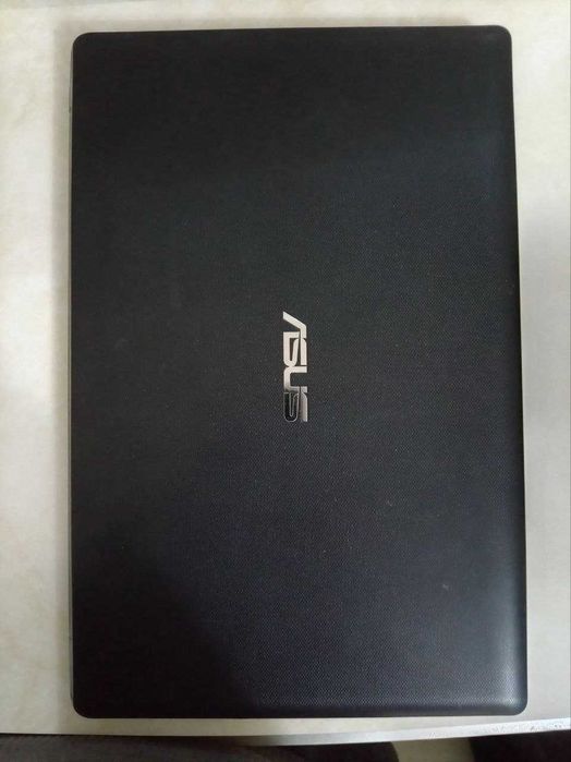 Notebook ASUS X552M sotiladi