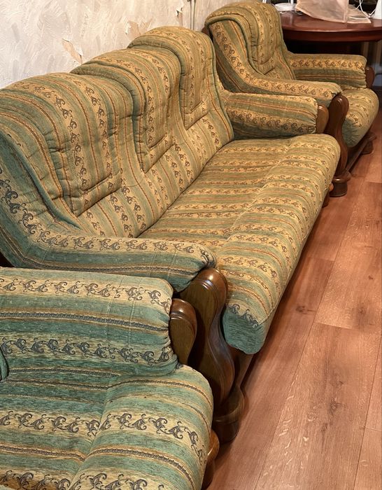 Продам мягкий уголок б/у