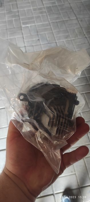 Продам противотуманки с Камри 70