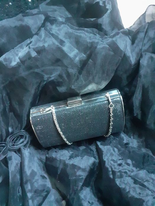 Елегантен бален тоалет.