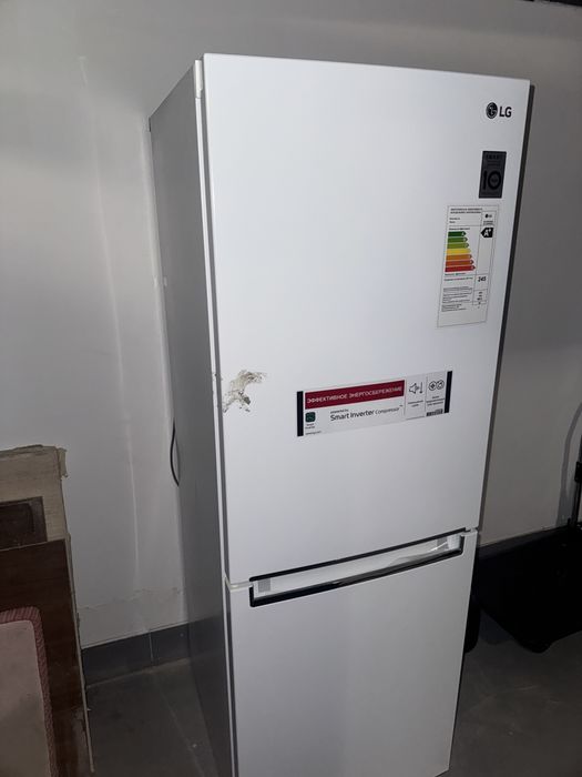 Холодильник LG новый