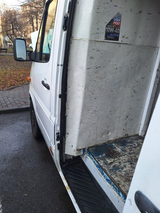 Mercedes sprinter