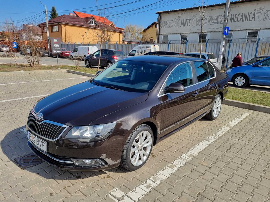 SKODA Superb 2014 — imagine 15