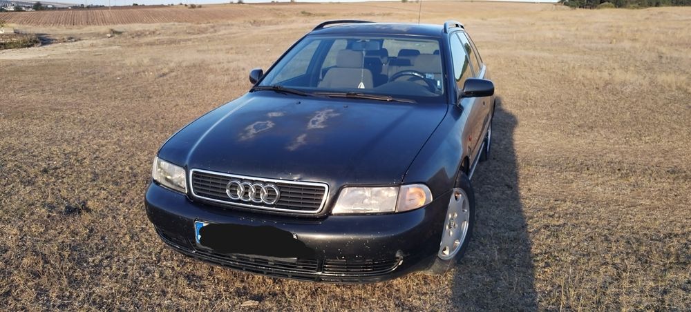 AUDI A4 газ бензин