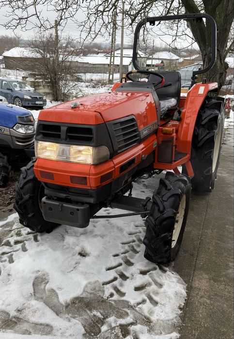 Kubota GL 320 | tractor japonez 4x4| motor in 3 cilindri