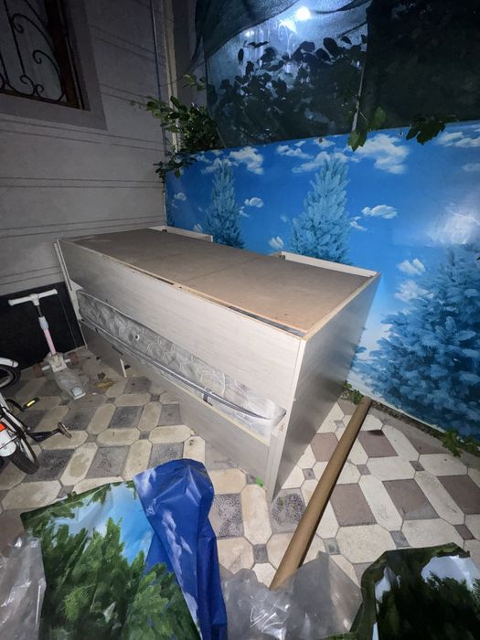 Kravat mebel matras