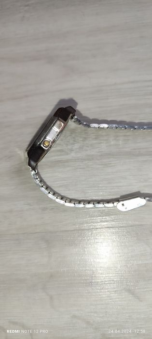 Часы электронные