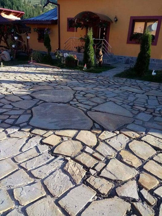 Piatra de munte naturala de Grecia.