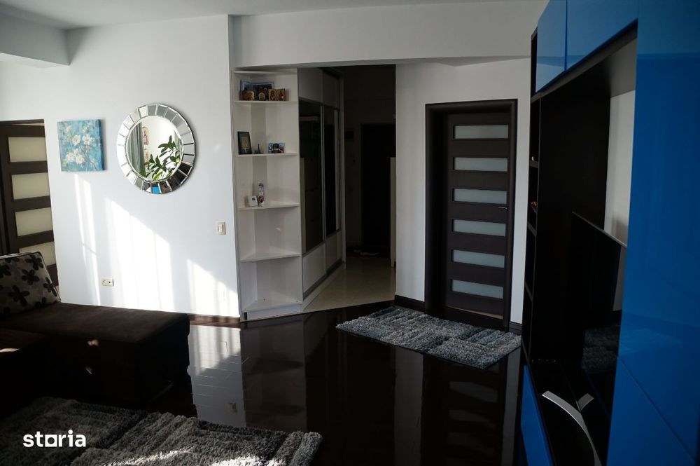 Superb 3 camere zona deosebita - str Garlei - lac Baneasa