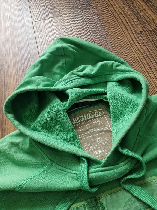 Страхотен мъжки суитчър NАРАРIJRІ размер
М, без забележки, размери 58