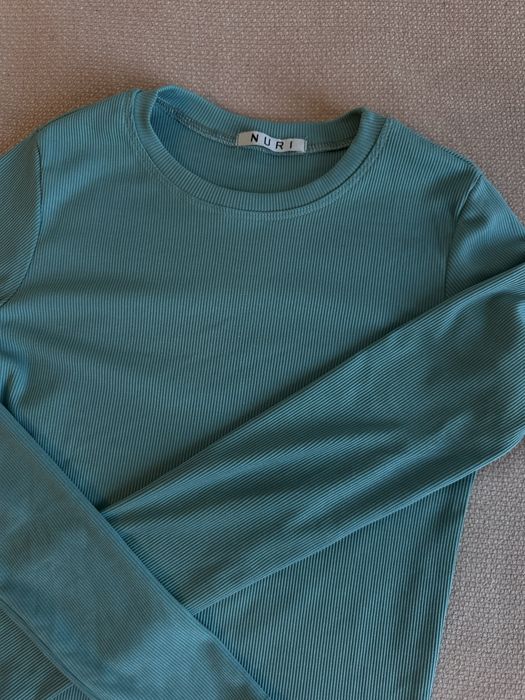 Продам вещи по 1500 тг