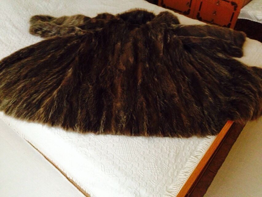 Дамско кожено палто от Енот -миеща мечка