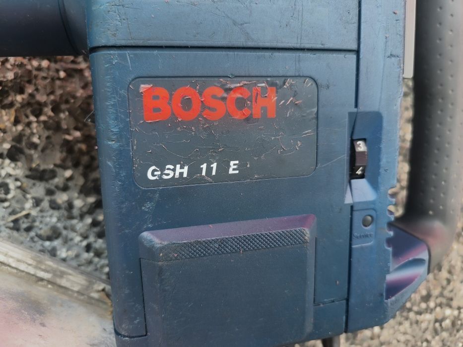 къртач Bosch GSH 11 E, SDS-max, 1500 W, 16.8 J