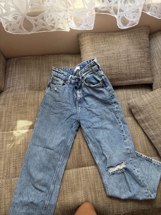 Сини дънки H&M размер 34