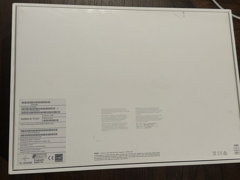 Macbook Air 13-inch A1932