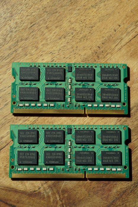 8GB DDR3L Samsung 1600MHz (2x4GB) SODIMM Laptop RAM – Testate, Funcționează Perfect