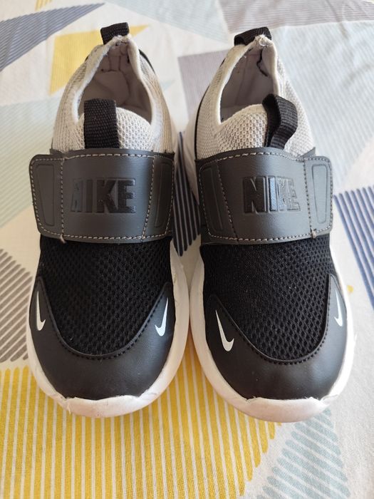 Детски маратонки найк