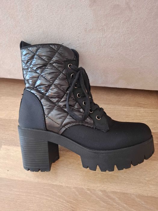 Дамски зимни боти