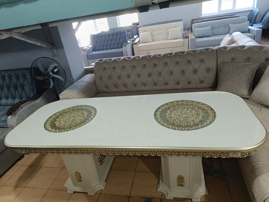 Har hil turdagi stol jurnalniklar