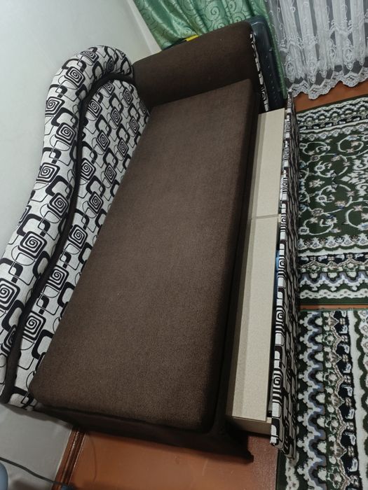 Диван тахта в хорошем состоянии