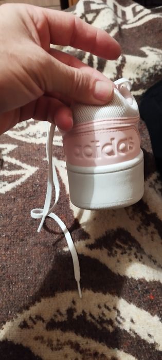 Маратонки adidas 36 2/3 номер отлични