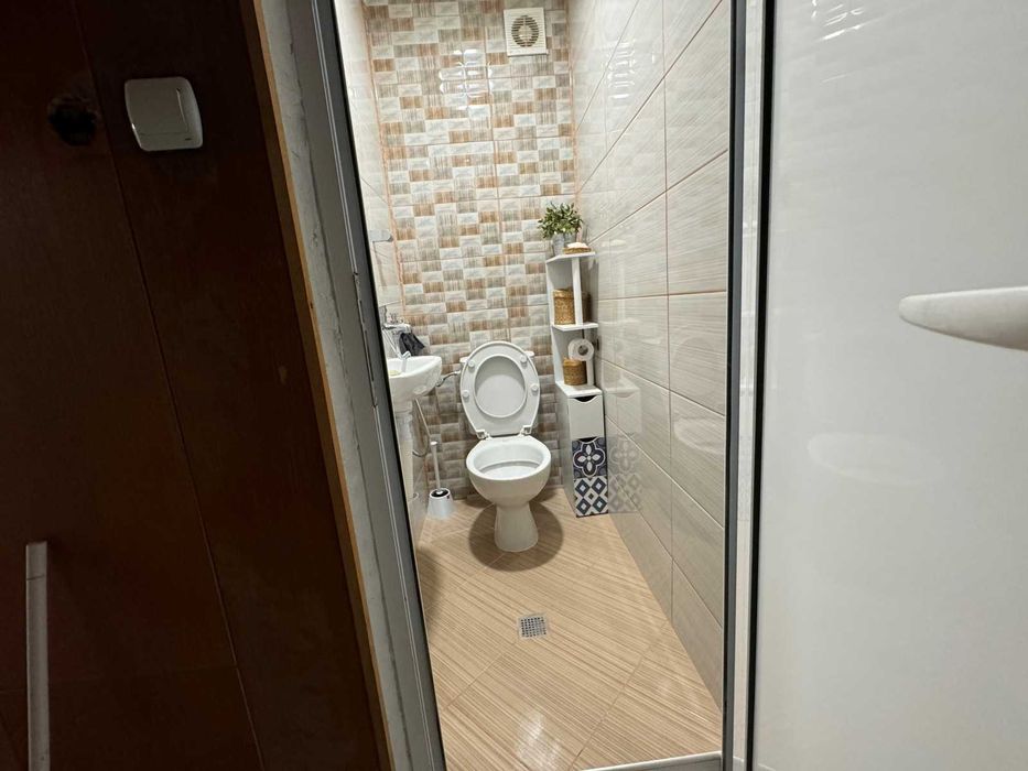 Дава се под наем Двустаен апартамент в София, Младост 4 - 80 кв.м за 450 € - Снимка #2