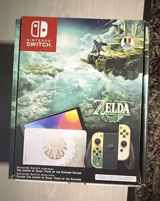 Nintendo Switch OLED Zelda Edition