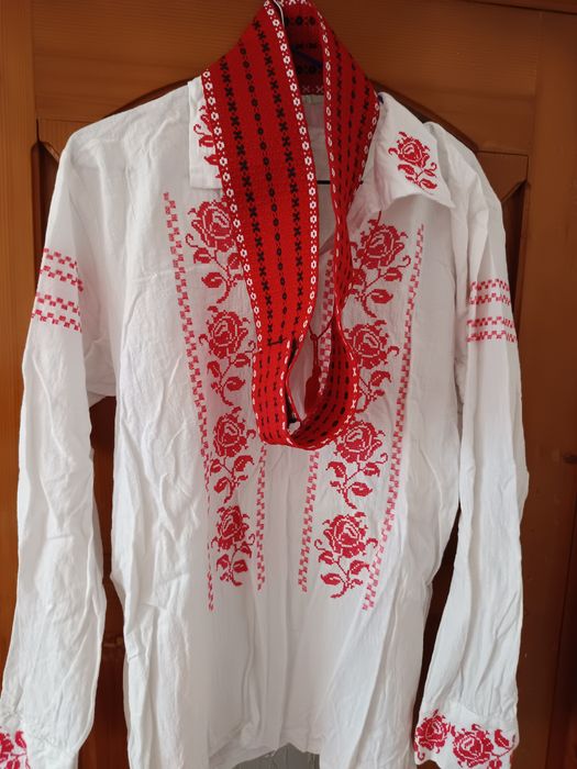 Set tradițional pentru miri