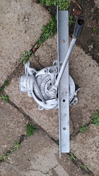 Masina de curatat porumb,moara antica stiuleti,anul 1903 de colectie