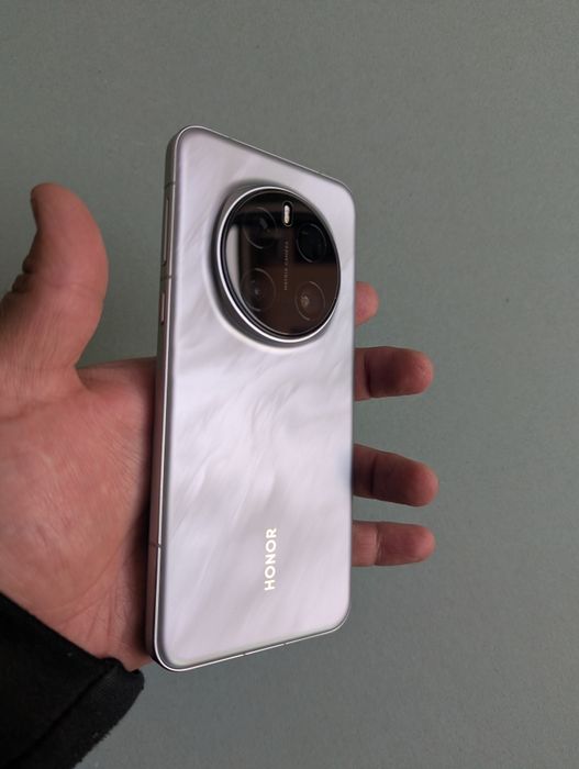 Honor magic 7 pro China version 12/256