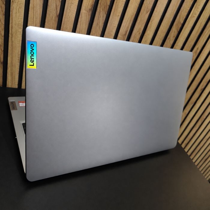 Быстрый ноутбук SSD Lenovo ideapad
