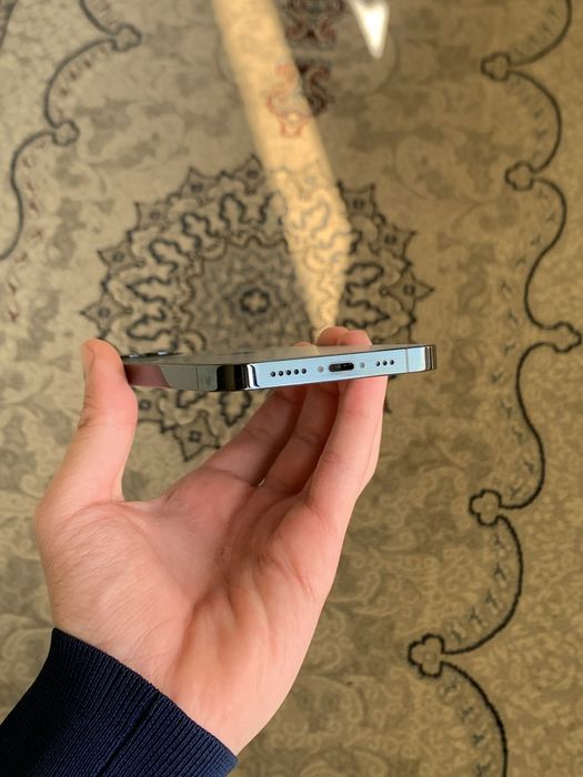 iPhone 12 pro ochilmagan ideal