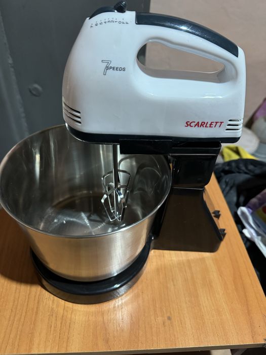 Миксер новый, отличное состояние
