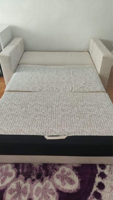 Canapea retractabila