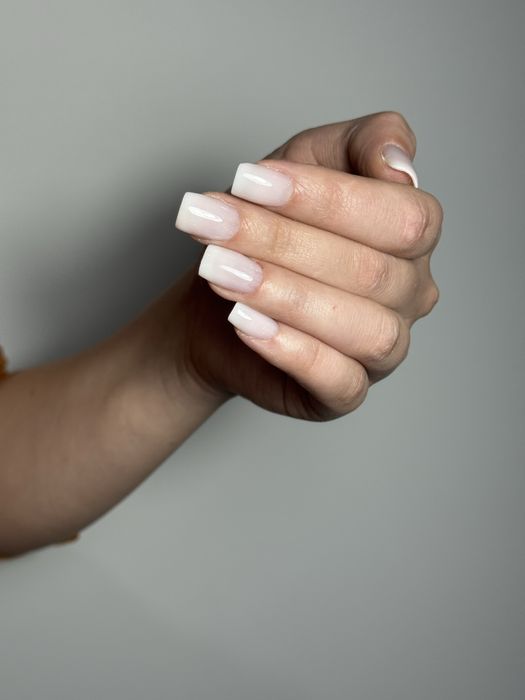 Unghiute cu gel si oja semipermanenta Galati