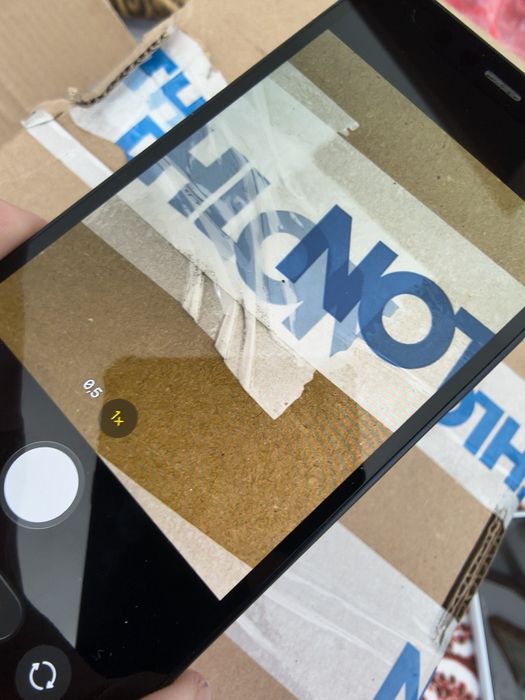 iPhone 12 mini funcțional